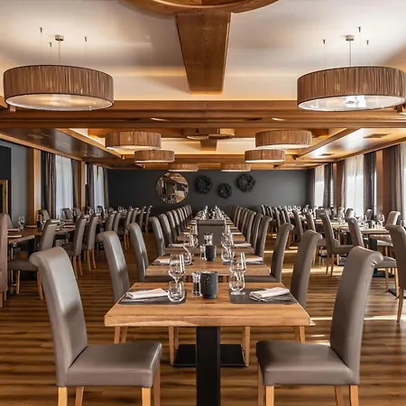 Sporting Ravelli Hotel 4*